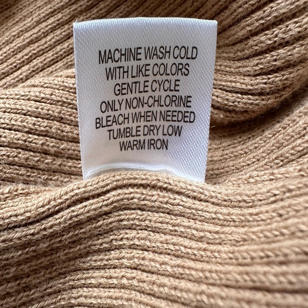 Appleseeds 2X brown t-neck sweater - Picture 6 of 7